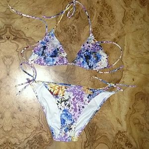 Victoria's Secret bikini